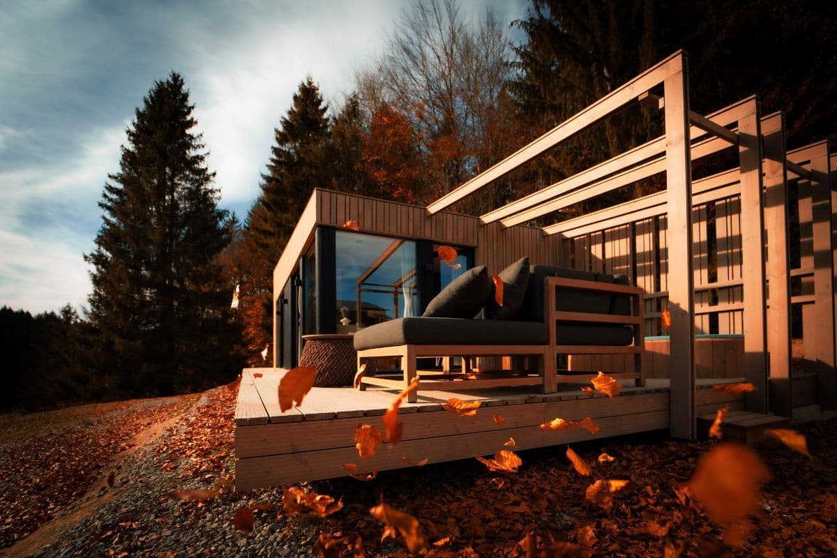 The Valley Resort Autumn - Golden hues